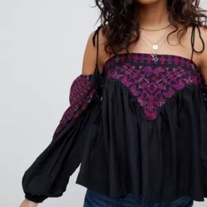 Free People Black Boho Embroidered Puff Sleeve Cold Shoulder Top Size Small